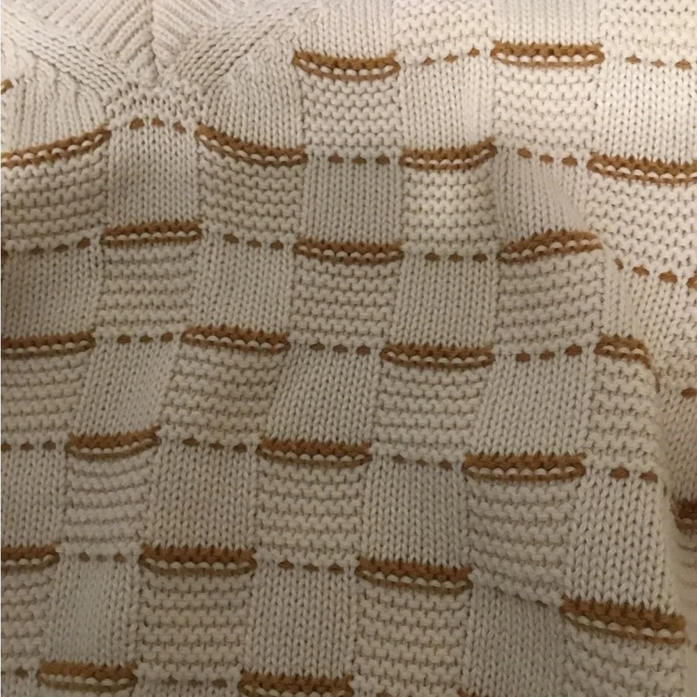 Bebe Organic boys sweater size 8Y - Picture 3 of 3